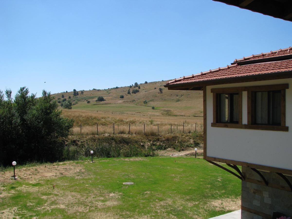 קופריבשטיצה Park Hotel Eagle Stone מראה חיצוני תמונה